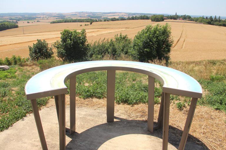 Panoramas et table d'orientation à Perreuse