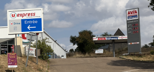 Essence AVIA Xpress - Saint-Sauveur-en-Puisaye Essence AVIA Xpress - Saint-Sauveur-en-Puisaye