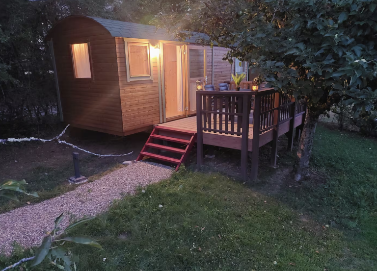 Gîte La Roulotte Enchantée