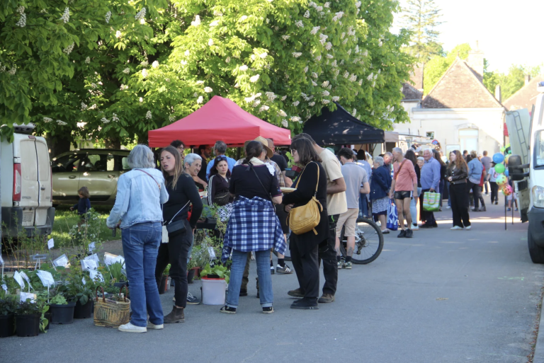 Marché de producteurs locaux du jeudi en fin d'après-midi