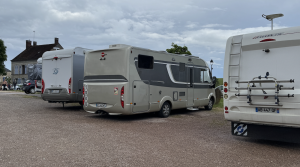 Aire de services camping-car - Treigny Aire de services camping-car - Treigny