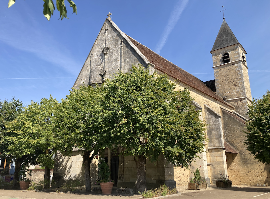 Eglise Sainte-Colombe à Sainte-Colombe-sur-Loing