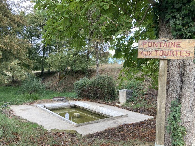Fontaine aux Tourtes 1 768x576